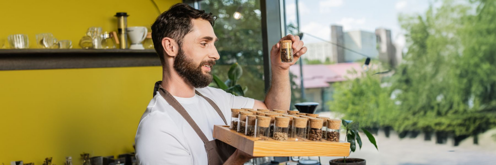 9 Tips on How to Choose the Best Coffee Distributor for Cafés and Restaurants